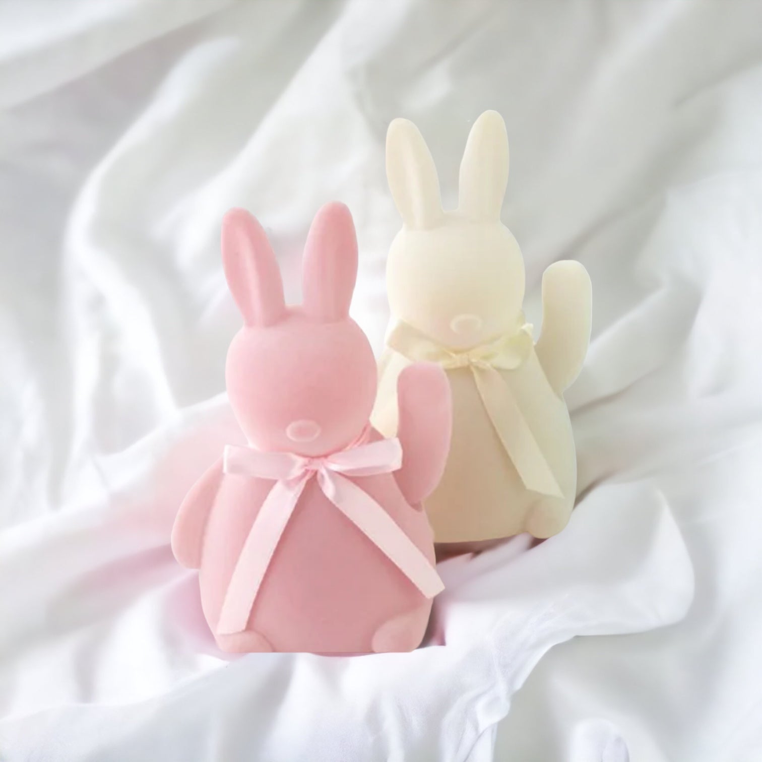 Flocked Howdy Hop Hop Bunny - Nandy&