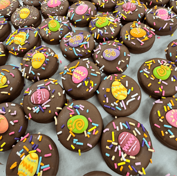 Easter Chocolate Covered Oreos - Nandy's CandyEaster Chocolate Covered Oreos