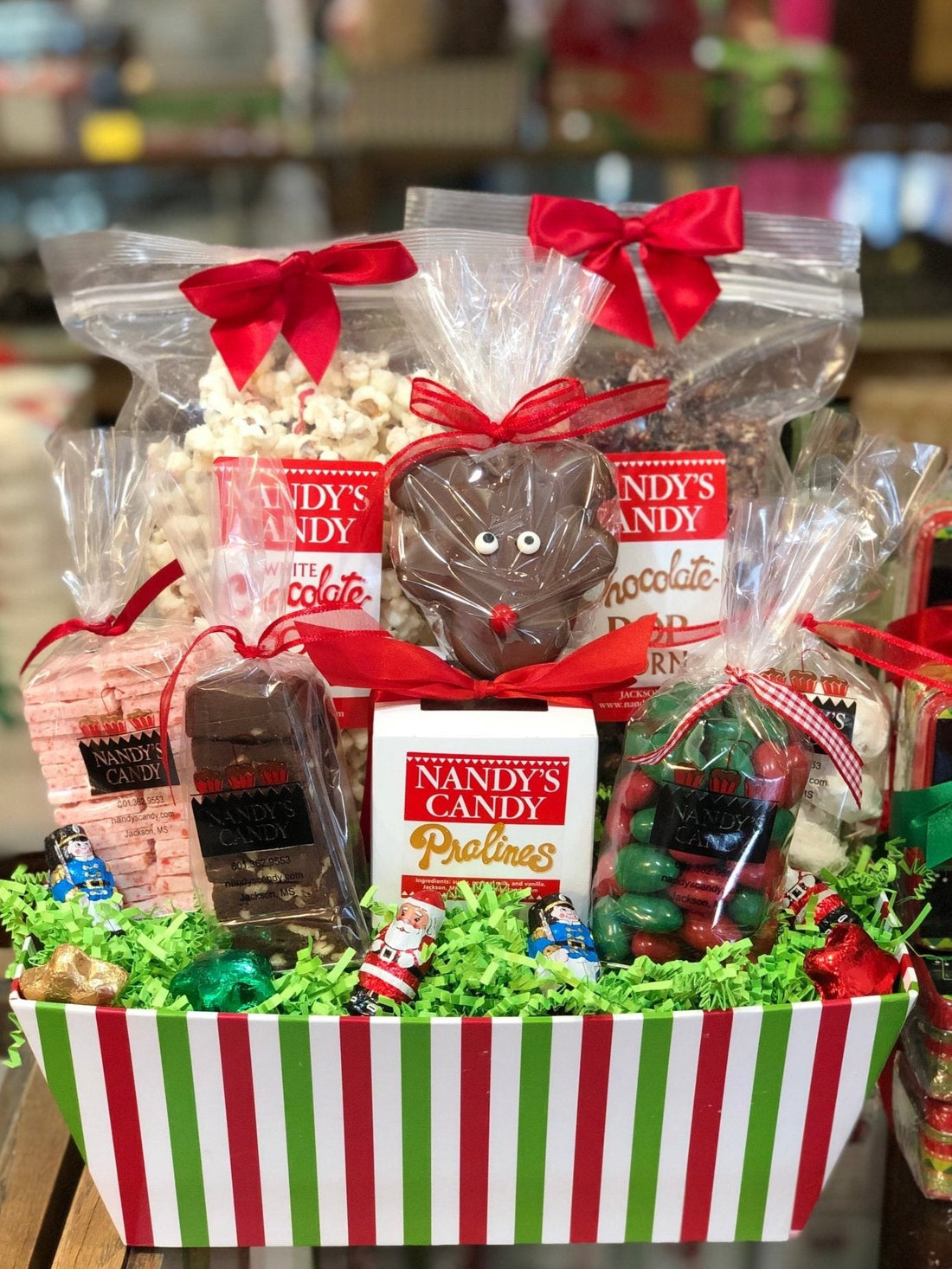 Family Christmas Gift Basket - Nandy&