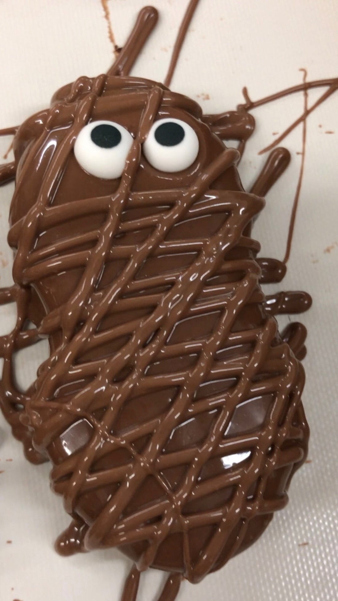 Mummies (peanut butter cookies covered in milk or white chocolate) - Nandy&