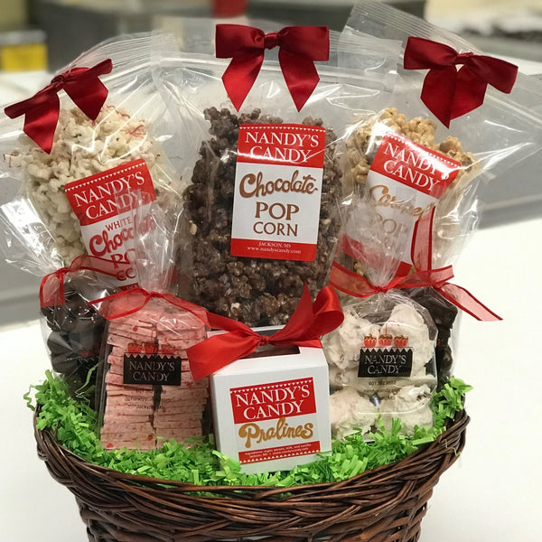 Classic Confections Basket (round willow) - Nandy's CandyClassic Confections Basket (round willow)