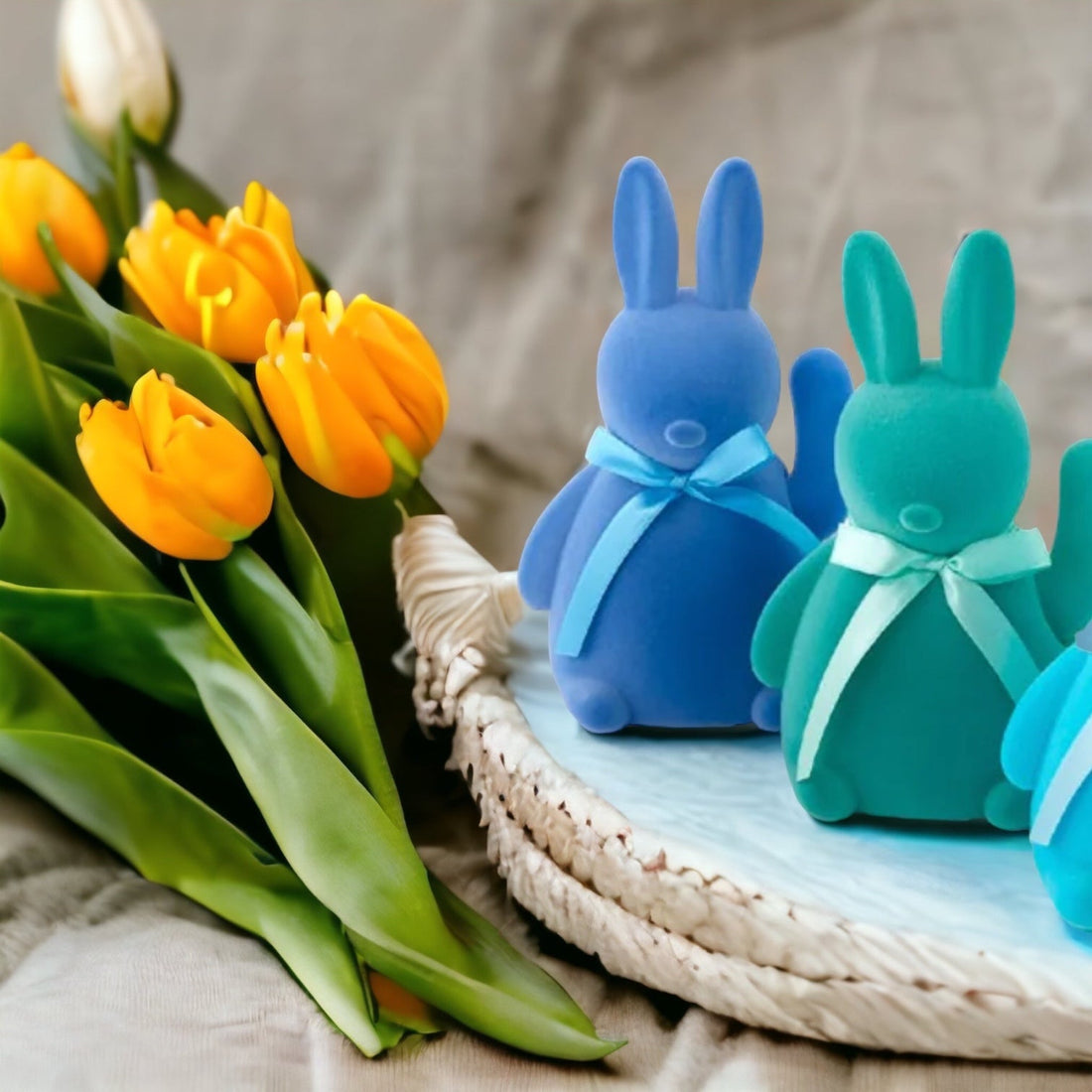 Flocked Howdy Hop Hop Bunny - Nandy&